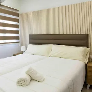 Modern 3-bed In Heart Of Torremolinos